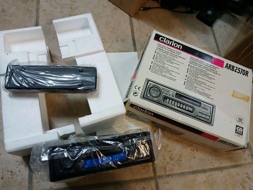 Autoradio clarion arb2570r - autoradio,